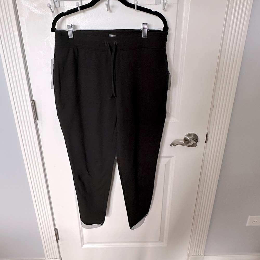*EUC*Sz M*VS Sport* sweats